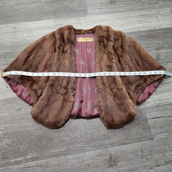 Vintage Famous Barr Co. Mink Fur Capelet Cloak Shawl Wrap w. Pockets - Picture 9 of 10